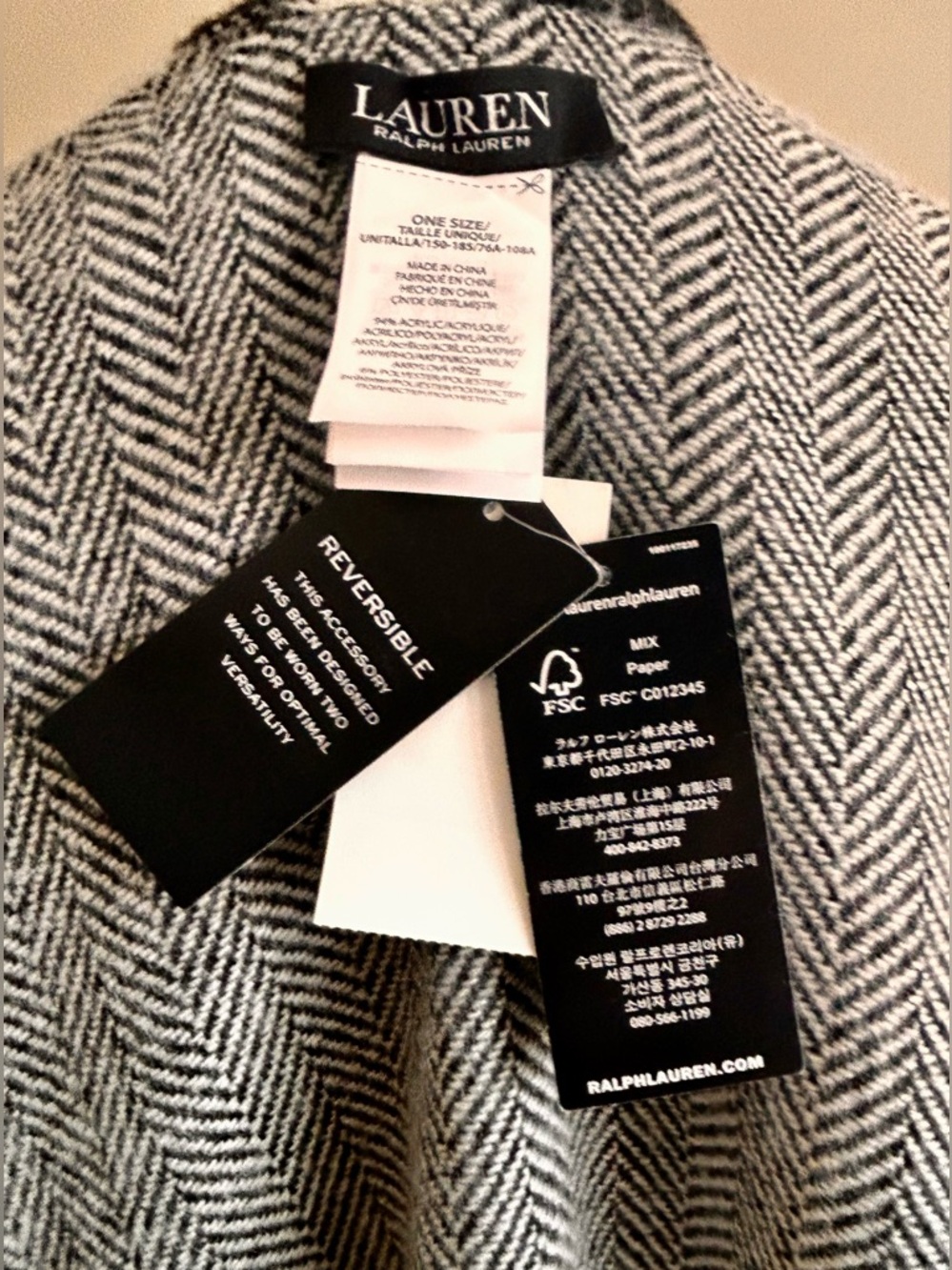 NWT Lauren Ralph Lauren Reversible Herringbone/Check Ruana/Wrap - Picture 9 of 10